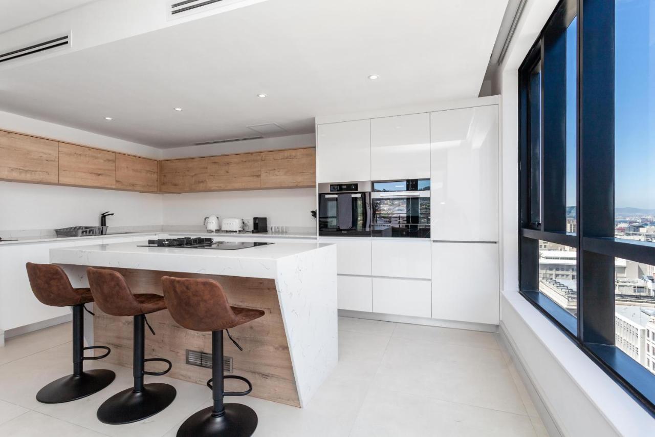 1801 Mandela Rhodes Penthouse Apartment *