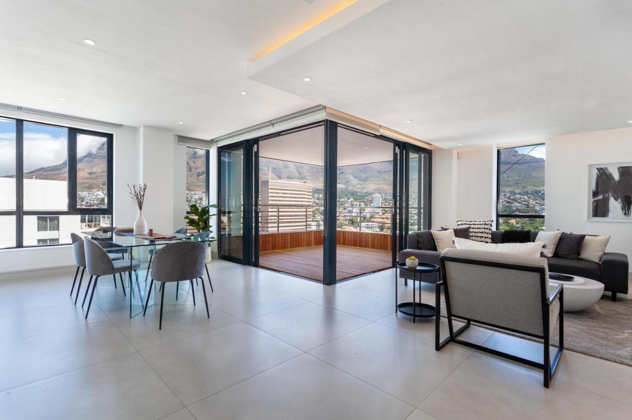 1801 Mandela Rhodes Penthouse *