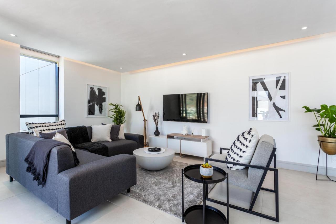 1801 Mandela Rhodes Penthouse Cape Town